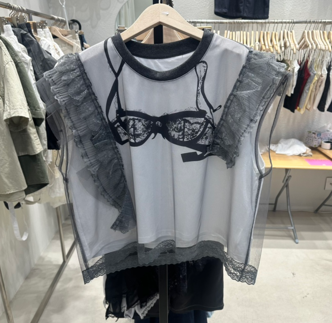 韓國直送Lace Illusion Tee
