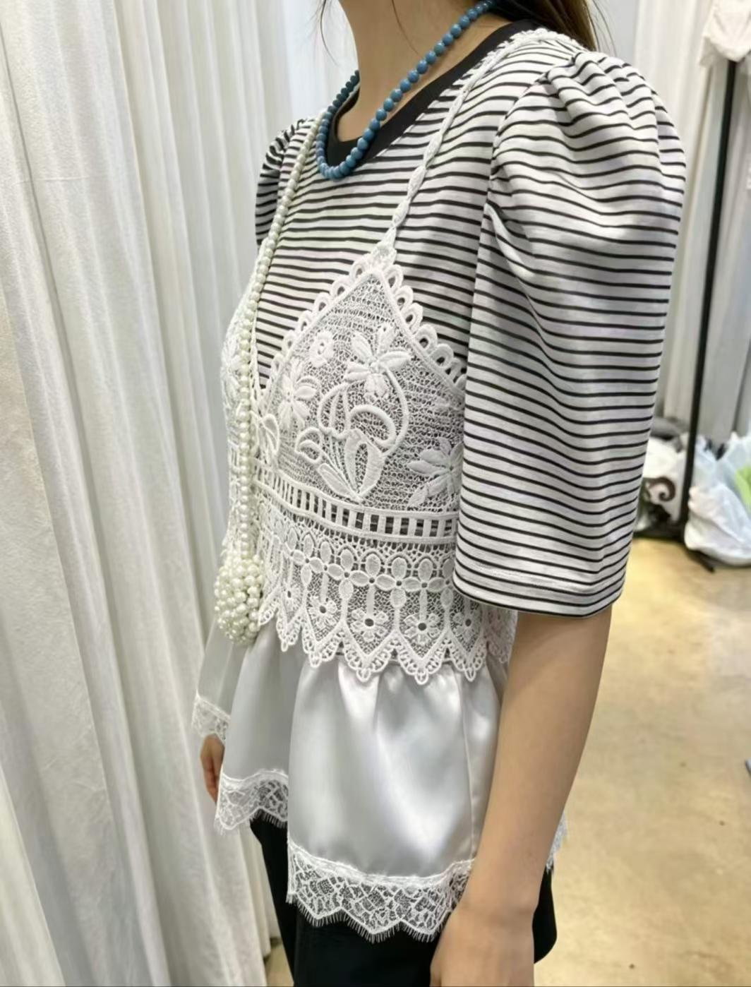 Korean Direct Lace Camisole Illusion Striped Top