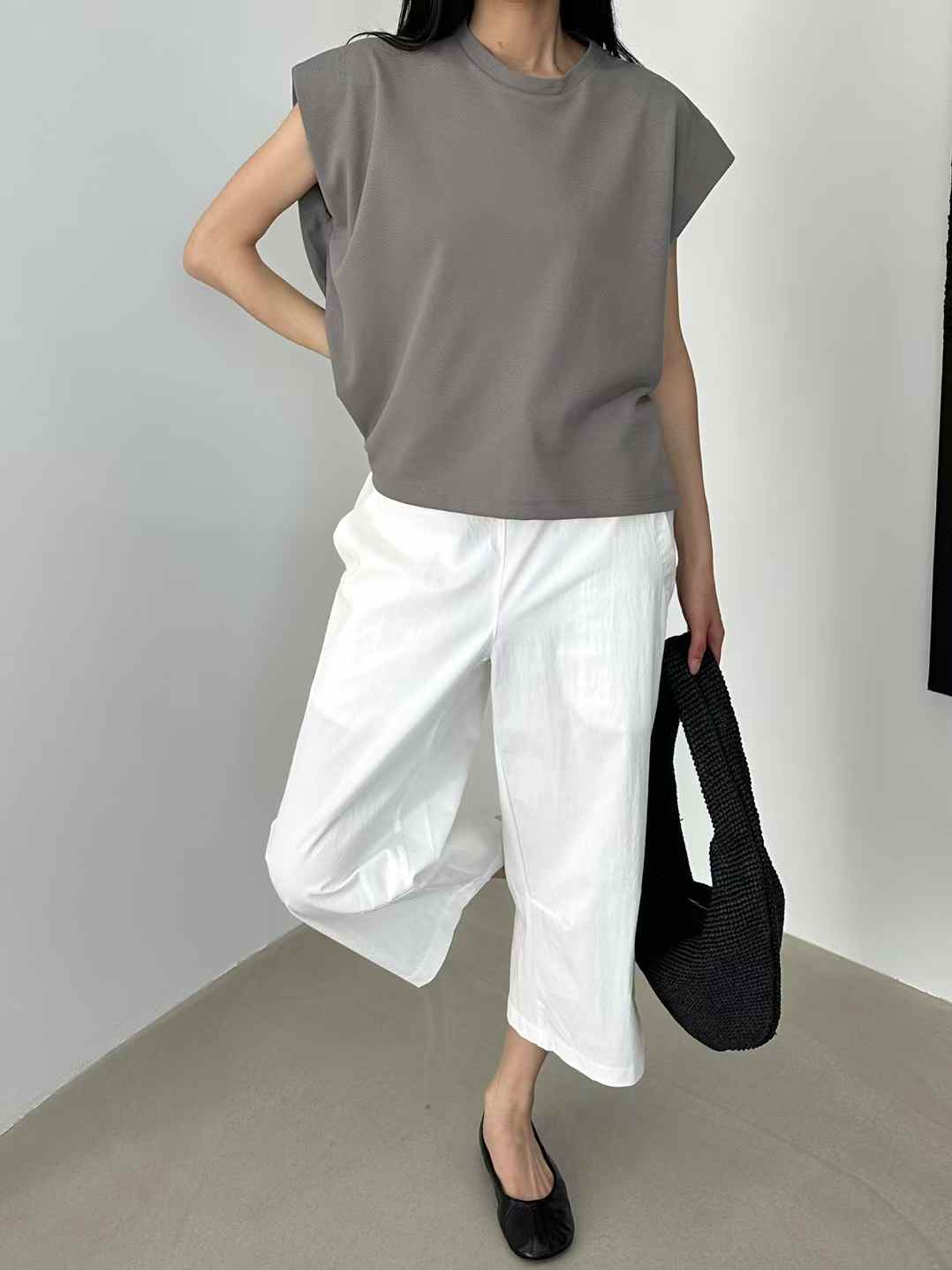 韓國直送Padded-Look Boxy Muscle Tee