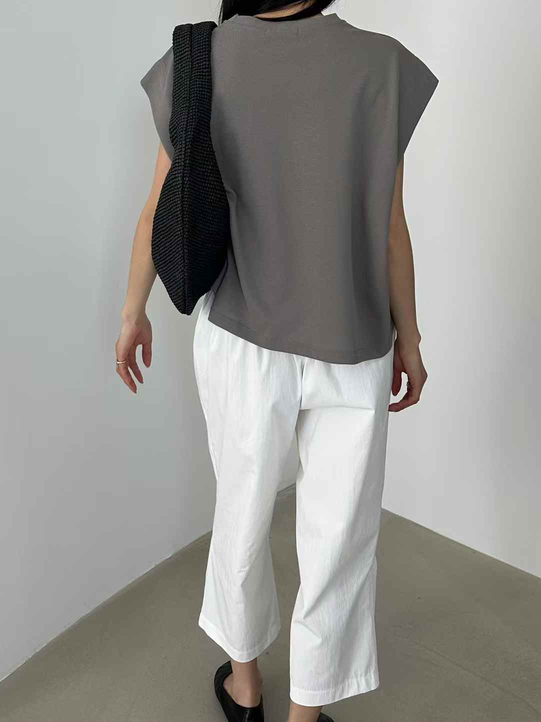 韓國直送Padded-Look Boxy Muscle Tee