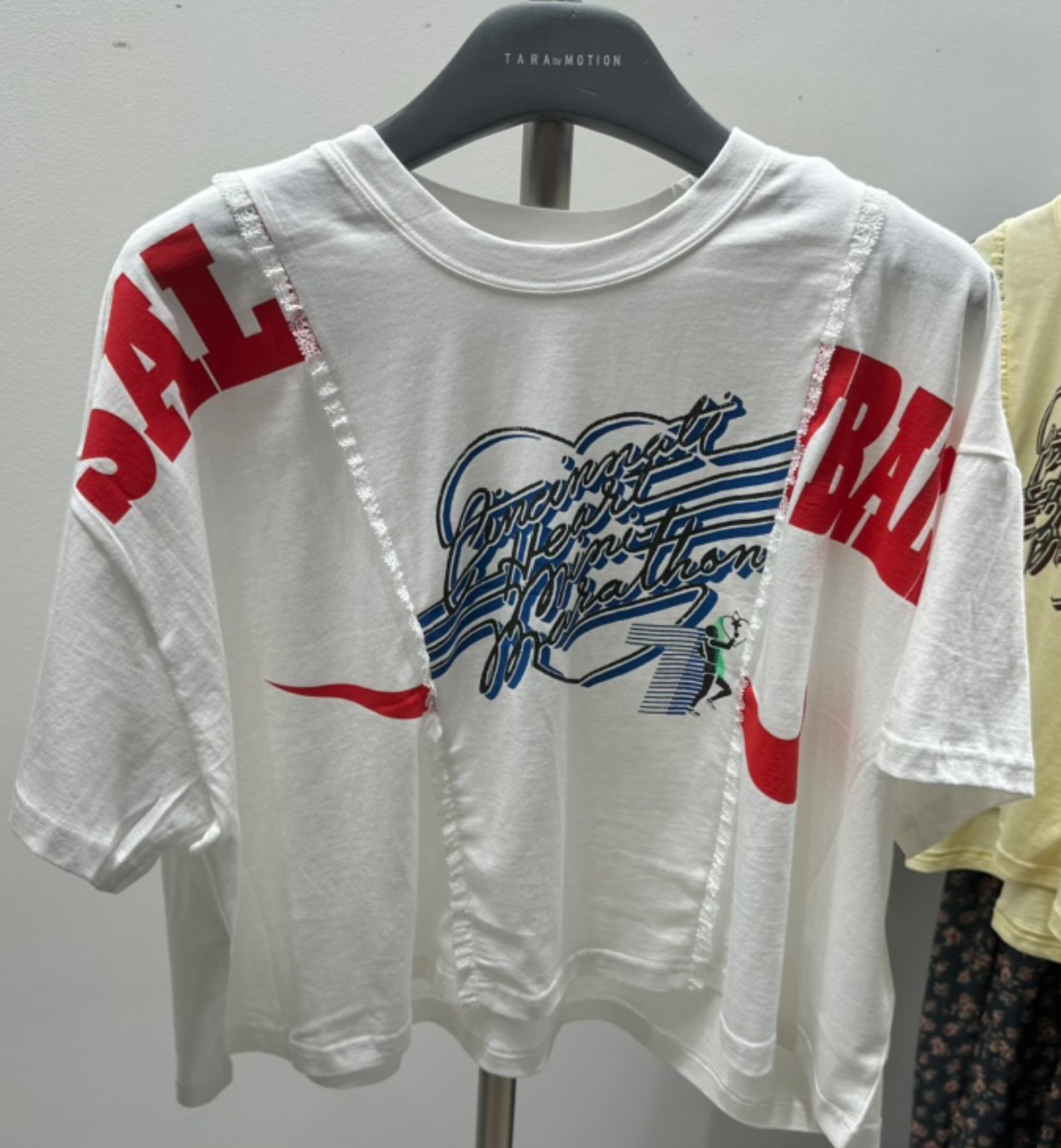 韓國直送Retro Remake Marathon Crop Tee