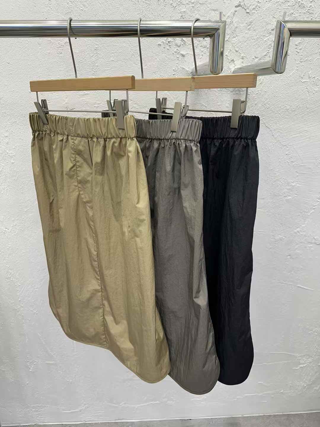 Direct from Korea: Two-Way Bubble Vest / Skirt