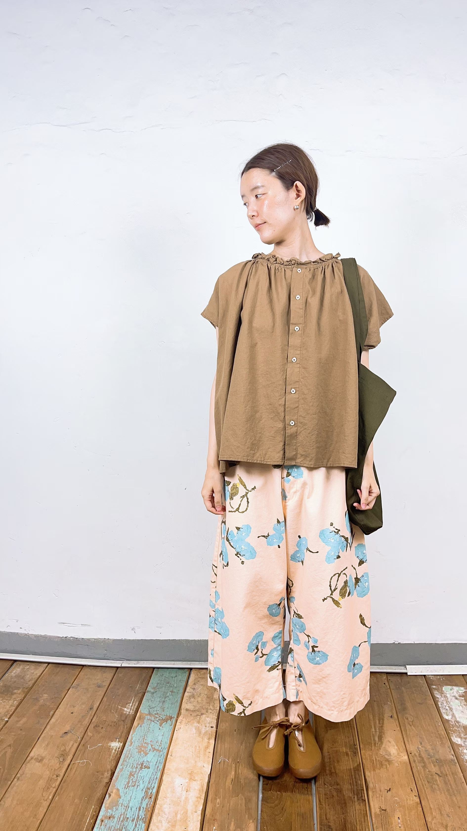 韓國直送Breeze Dual-Way Gathered Blouse Top / Pants