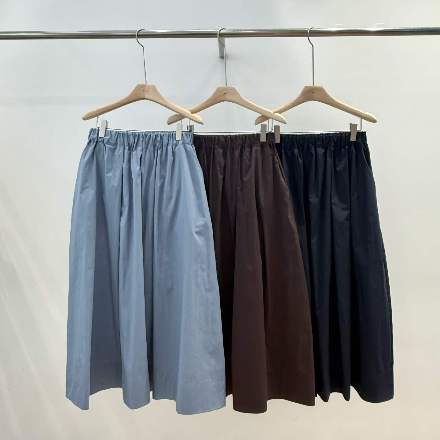 韓國直送Minimalist Layered Sleeveless Top / Skirt