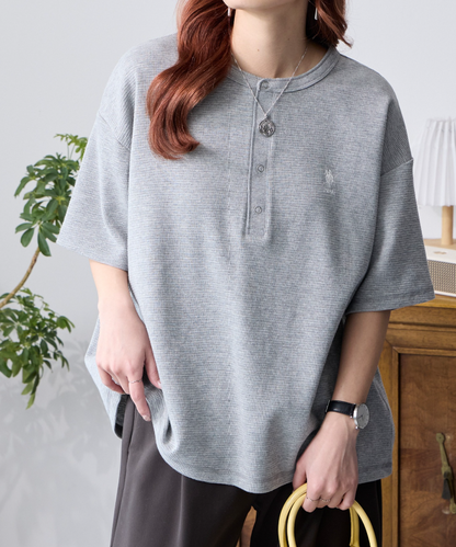日本直送 U.S. POLO ASSN 別注 Embroidered Waffle Henley Neck Tee