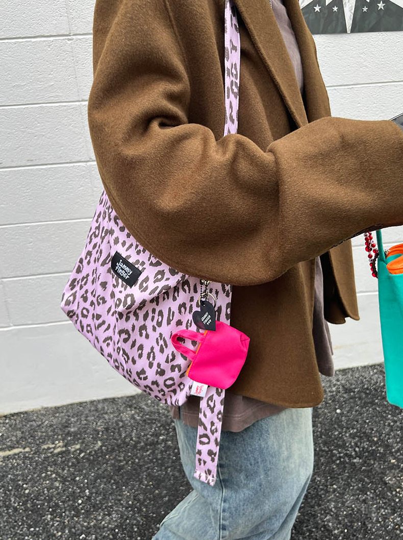 韓國直送Jammyfinger Leopard Tumbler Cross Bag