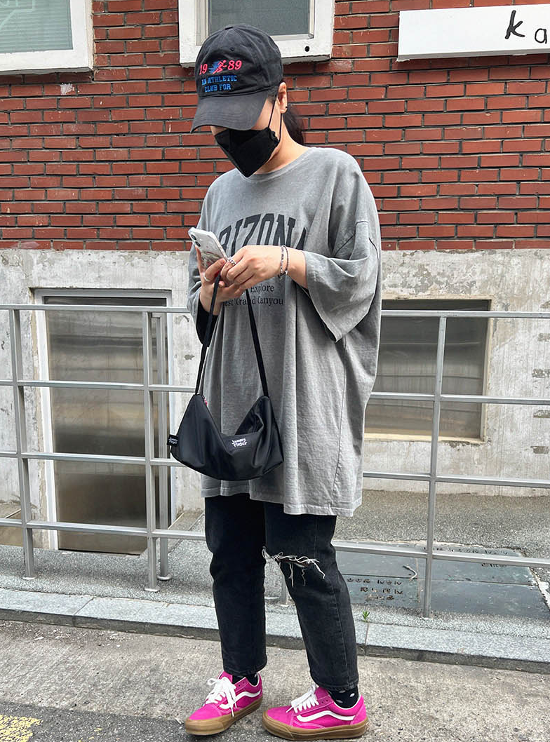 Jammyfinger Boat Shoulder Bag - Direct from Korea
