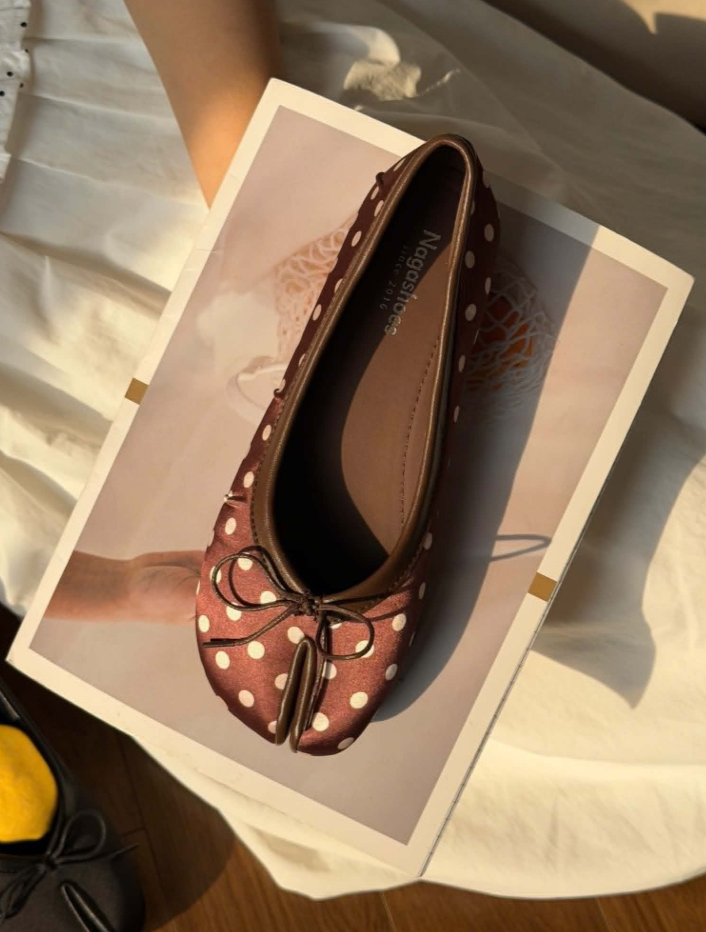 Tabi Style Doll Shoes With Bows