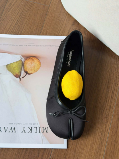 Tabi Style Doll Shoes With Bows