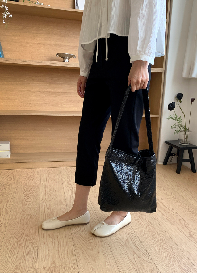 Korean brand 👜 Lumi Shoulder Bag