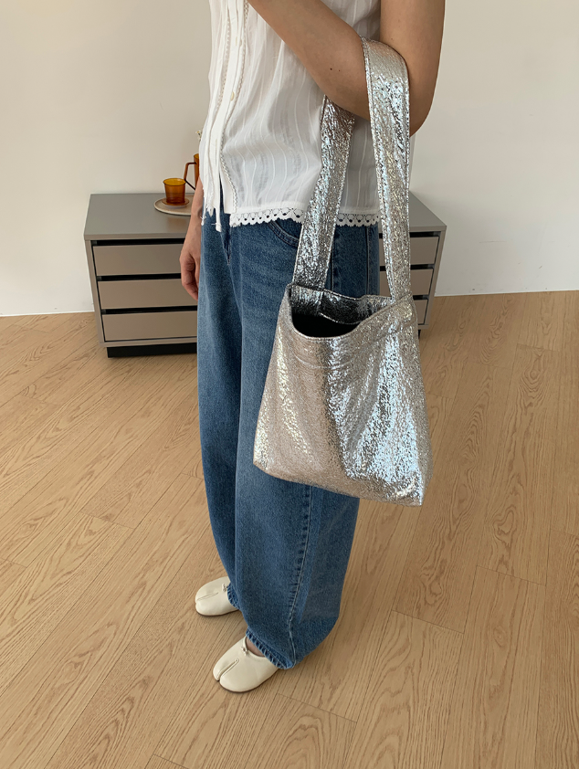 Korean brand 👜 Lumi Shoulder Bag