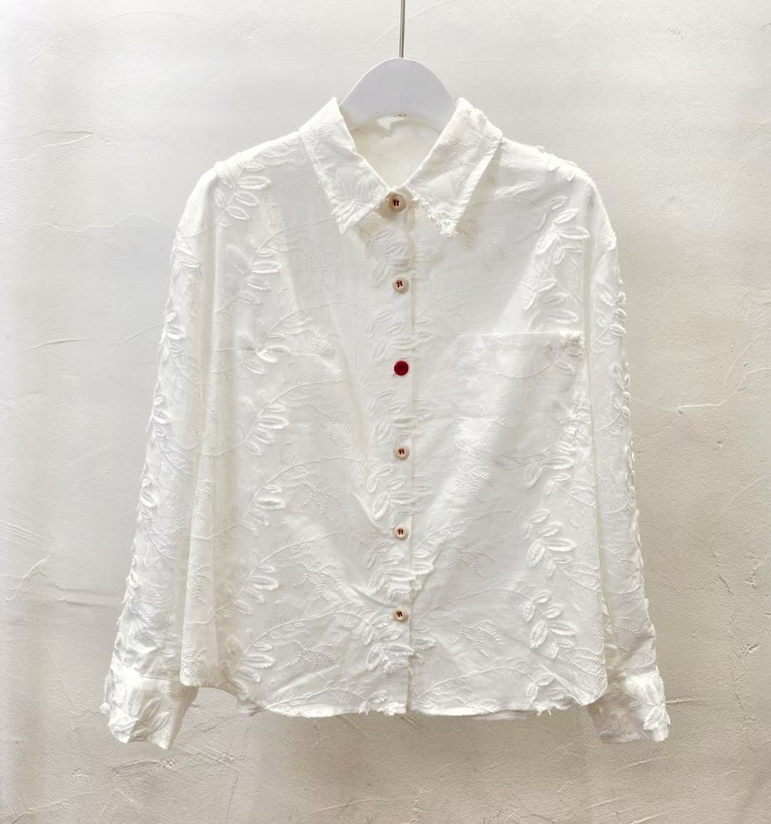 Korea Direct Ship Leaf Embroidery Contrasting-Button Shirt