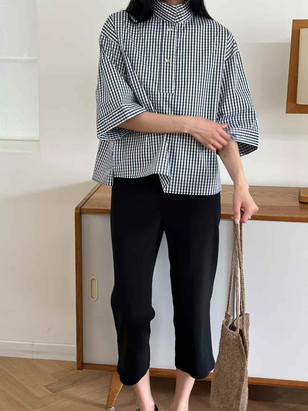 韓國直送Minimalist Checked Smock Shirt