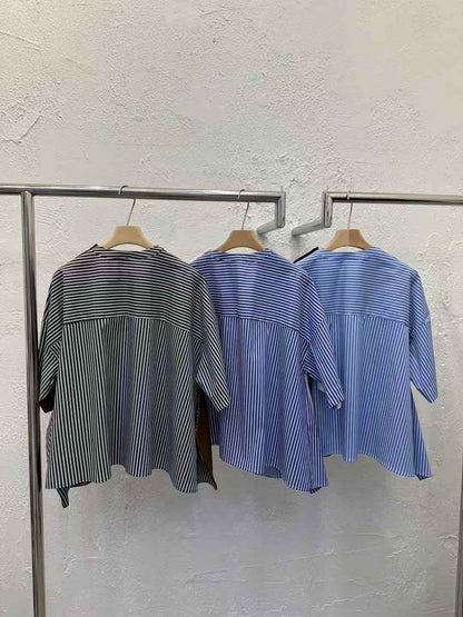 韓國直送Stripe Splice Shoulder-Button Tee