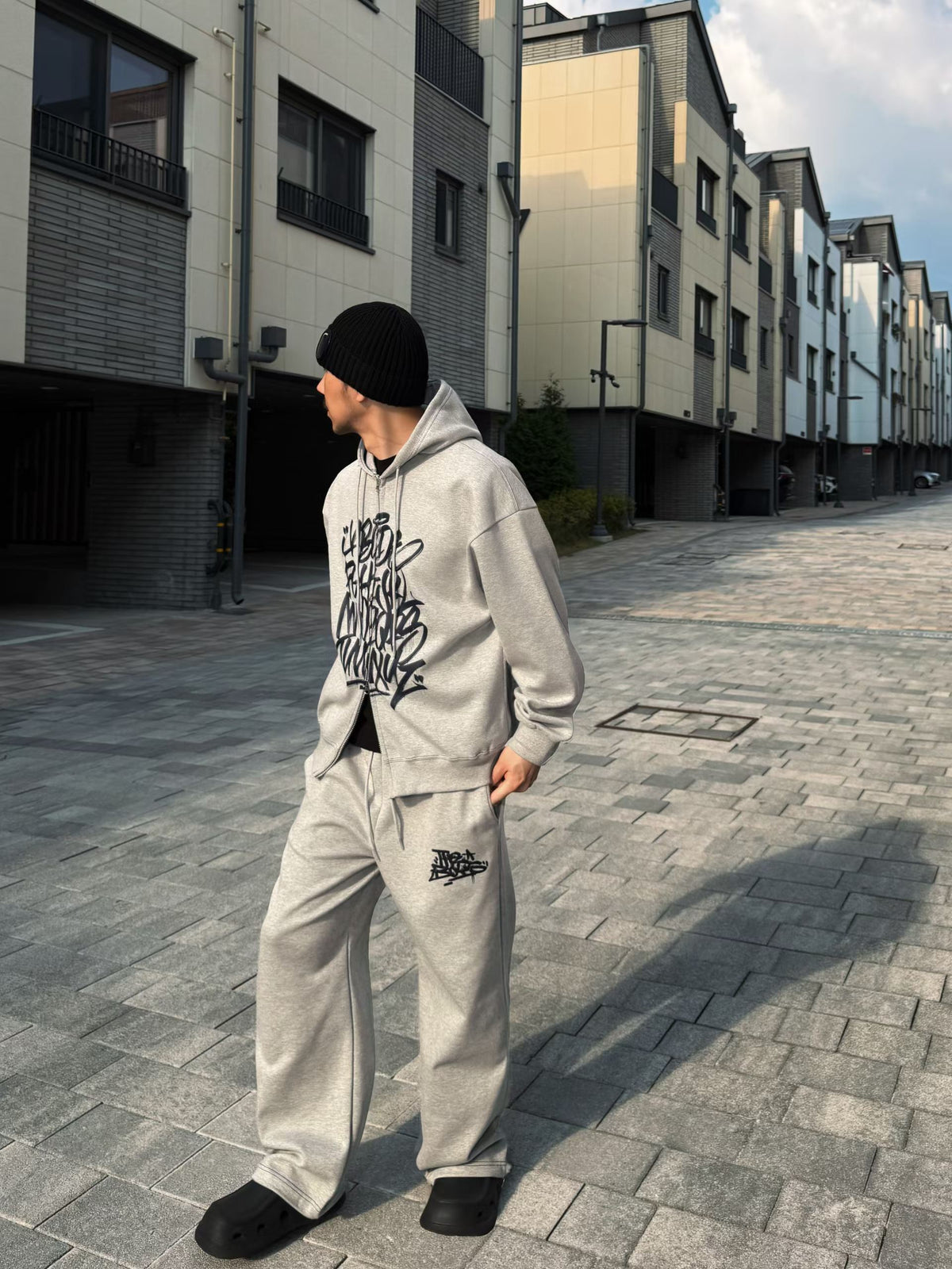 韓國直送PLUS 82 HIYA Vibe Graffiti Jacket / Pants