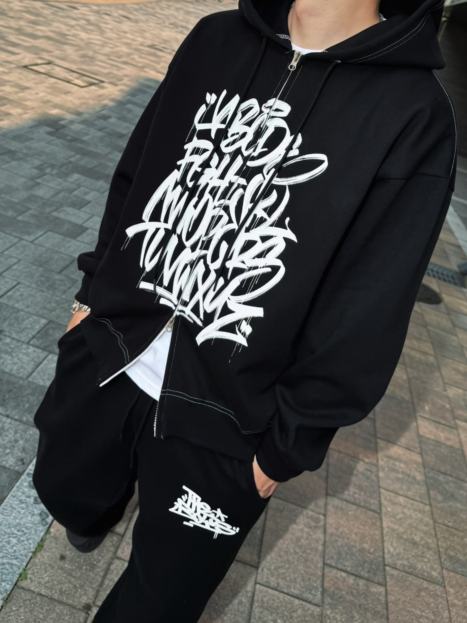 韓國直送PLUS 82 HIYA Vibe Graffiti Jacket / Pants