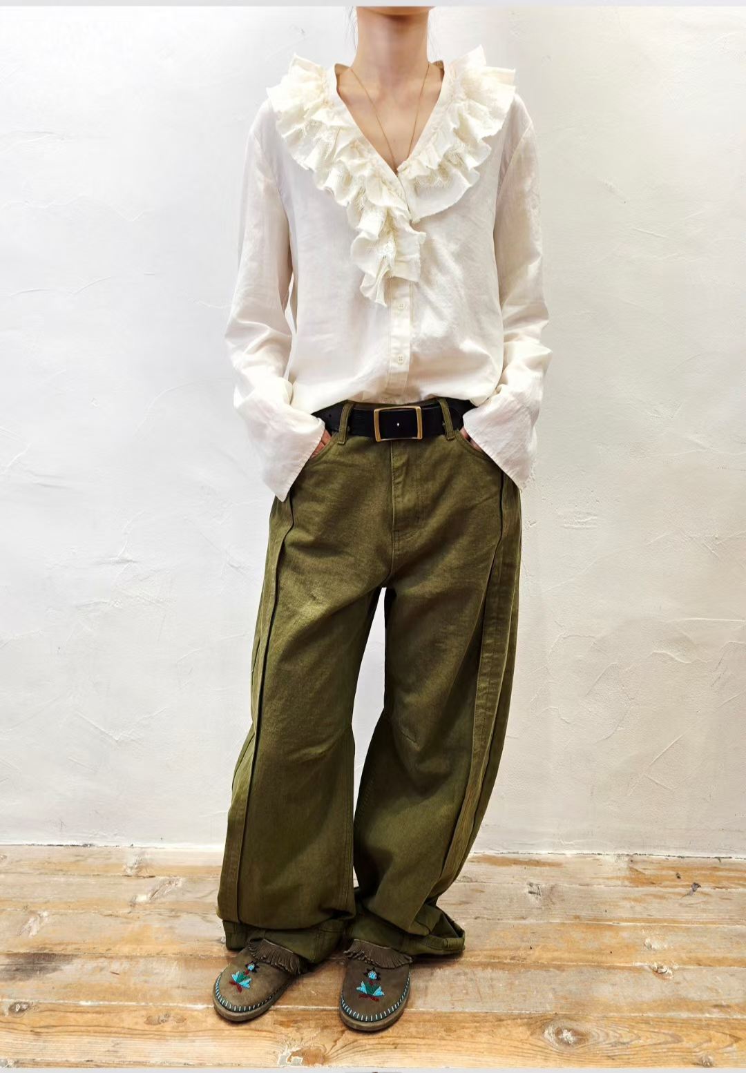 Korea Direct Ruffle Lace Shirt