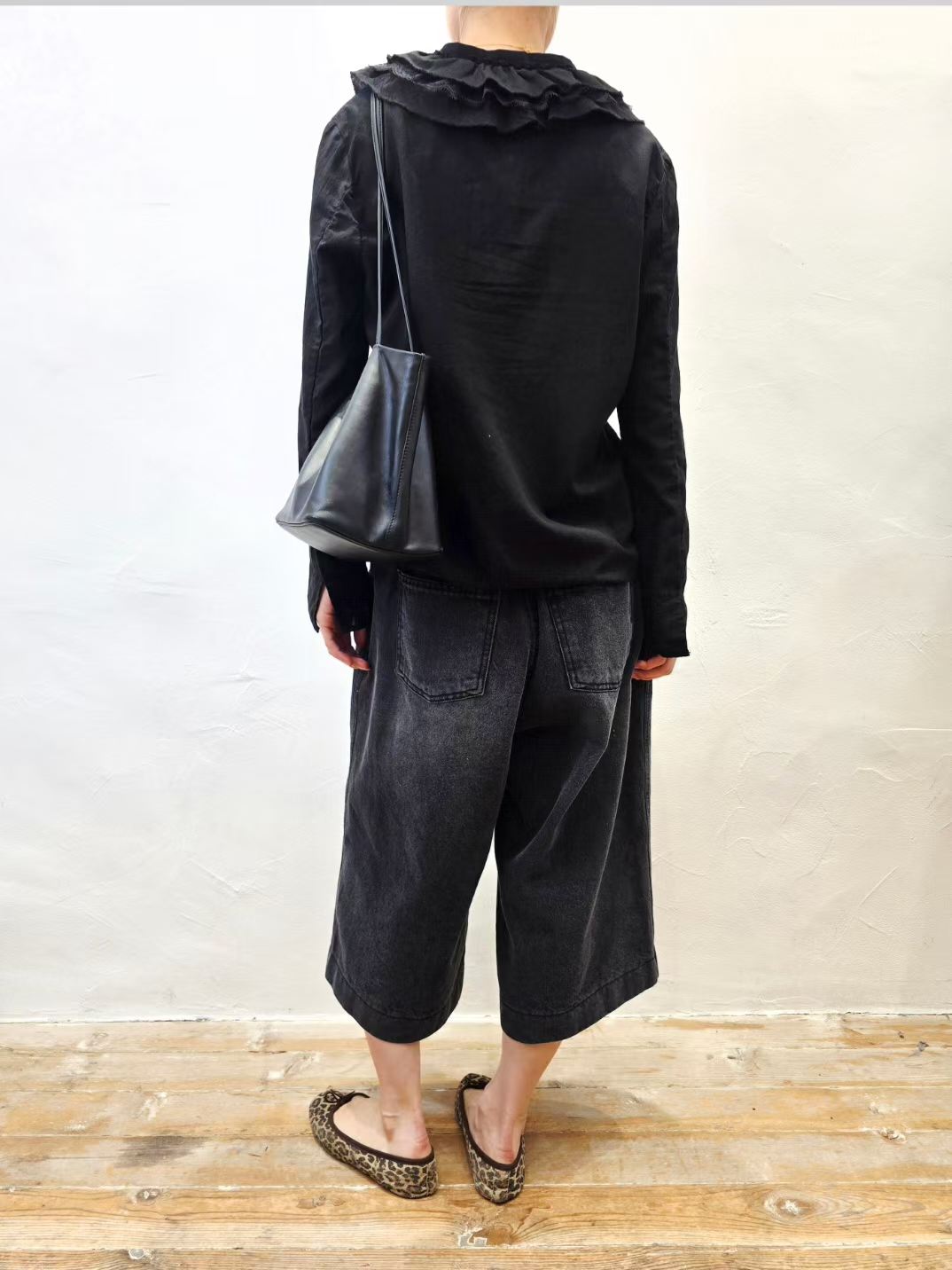 Korea Direct Ruffle Lace Shirt