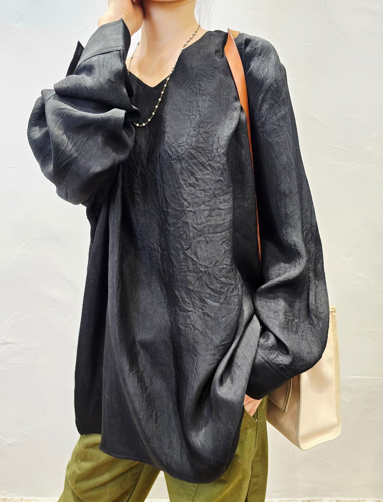 Korean direct delivery Satin Crinkle Top