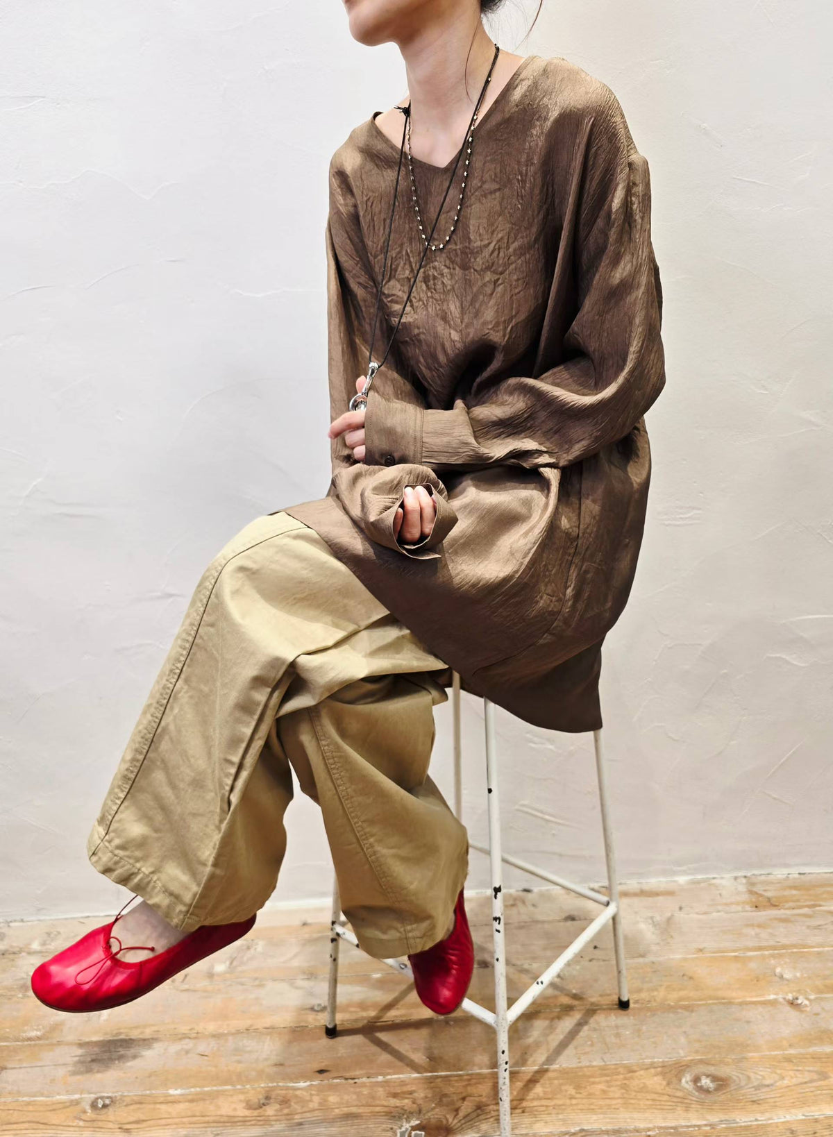 Korean direct delivery Satin Crinkle Top
