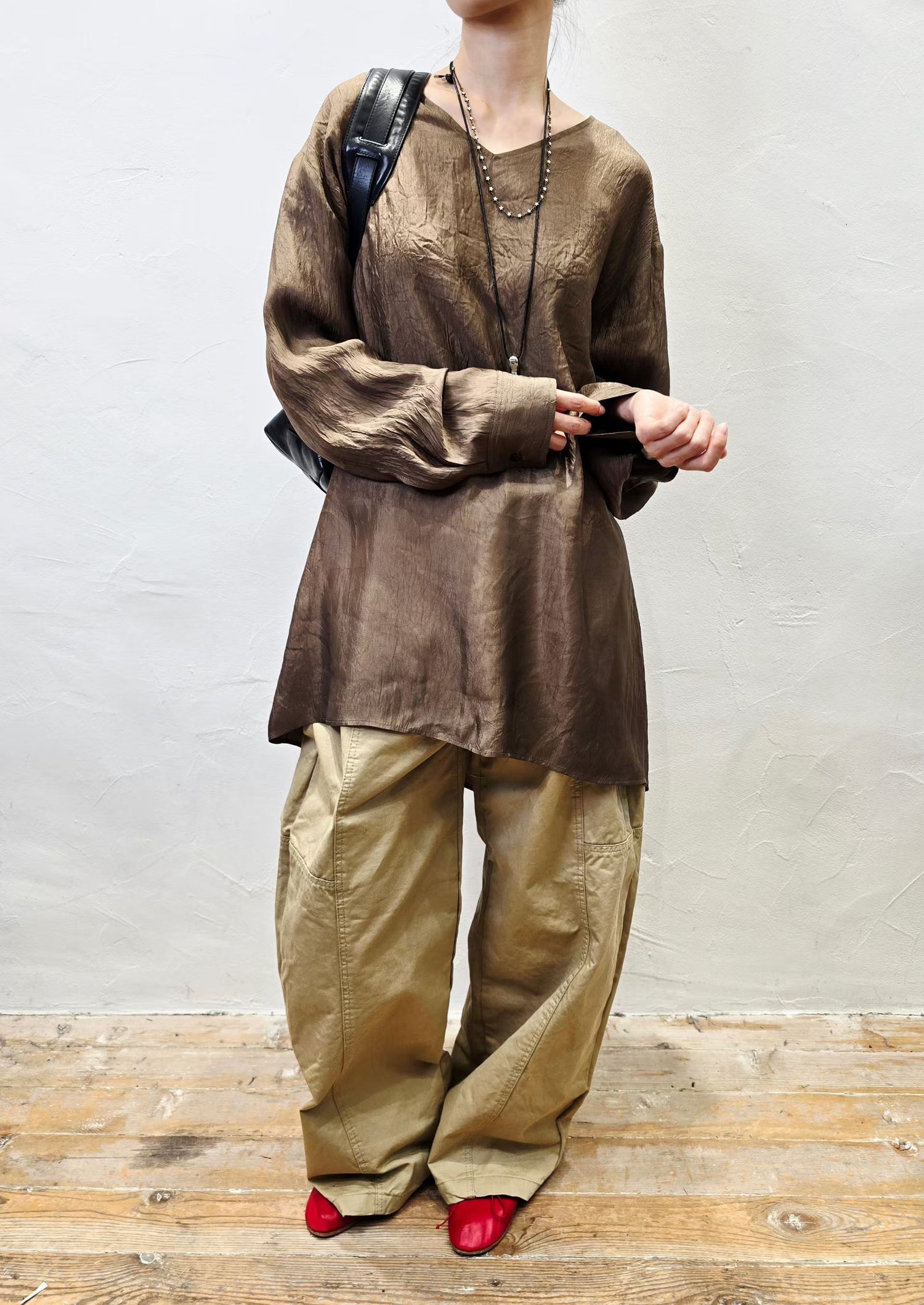 Korean direct delivery Satin Crinkle Top
