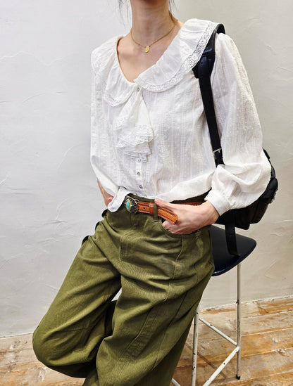 韓國直送Antique Romantic Dobby Dot Shirt