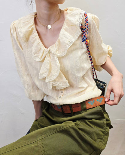 韓國直送Antique Romantic Dobby Dot Shirt