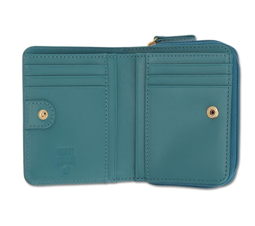 Direct from Japan Mary Quant Daisy Embossed Float Wallet
