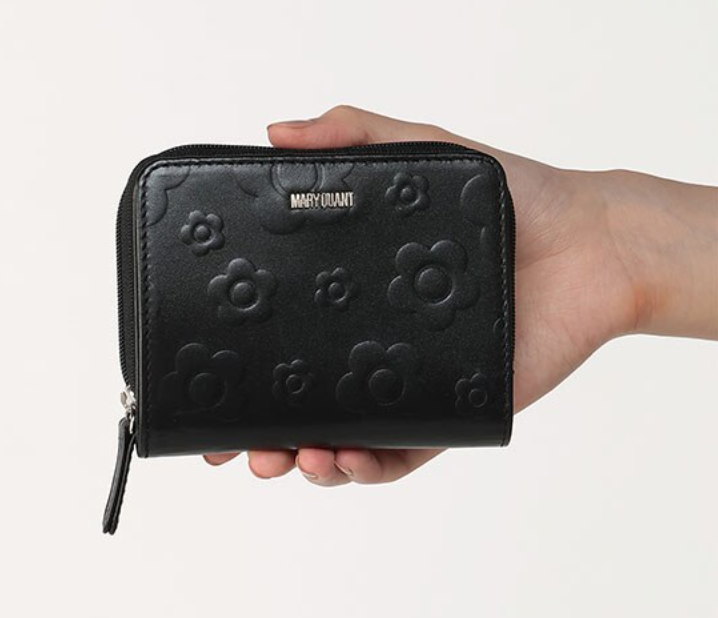 Direct from Japan Mary Quant Daisy Embossed Float Wallet