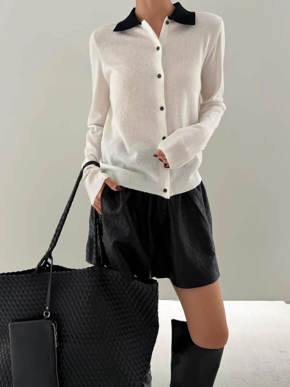 韓國直送Contrast Collar Knit