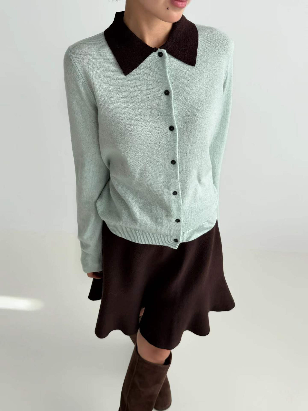 韓國直送Contrast Collar Knit