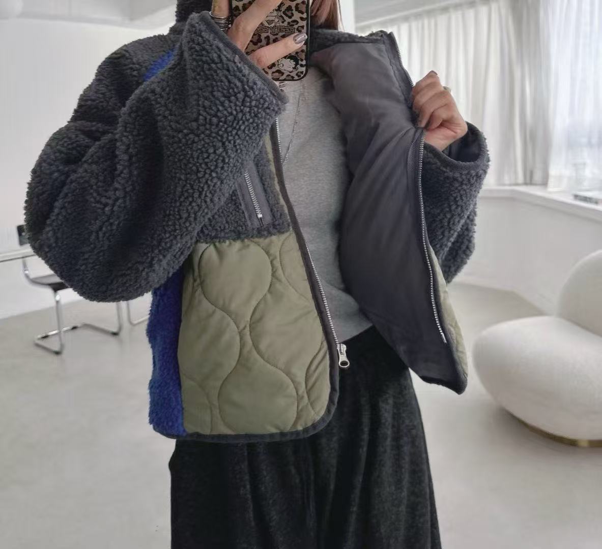 韓國直送Quilted Sherpa Zip Jacket - HLY & CHOCCICO