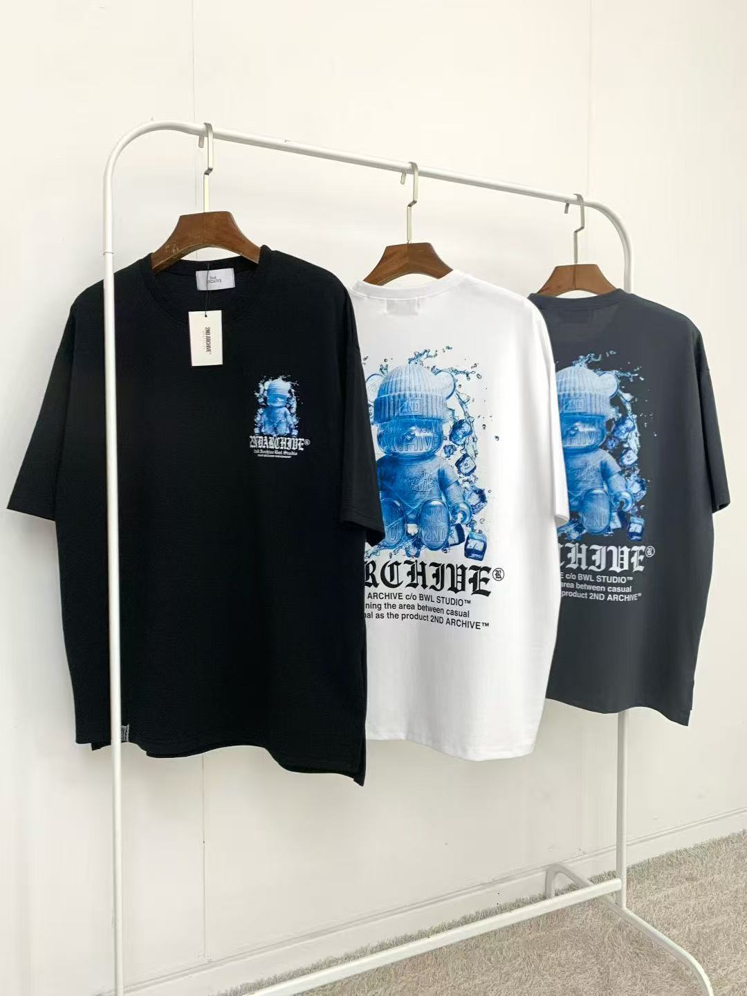 🇰🇷韓國直送🇰🇷 2ND ARCHIVE Ice-Bean Bear Tee - HLY &amp; CHOCCICO