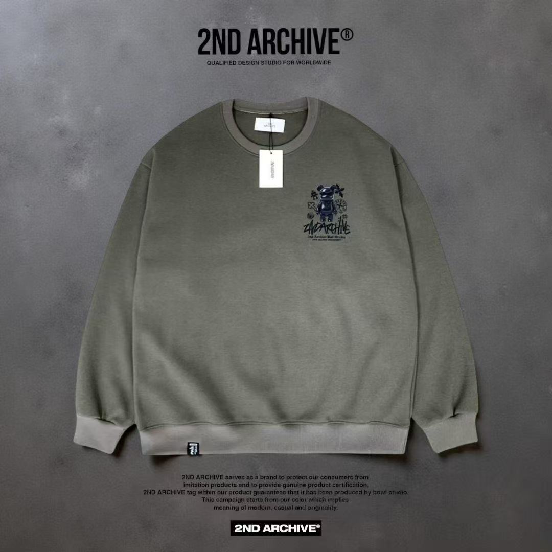 韓國直送 2ND ARCHIVE Black Cross Bear  Sweatshirt - HLY &amp; CHOCCICO