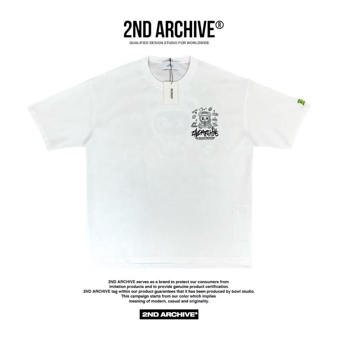 🇰🇷韓國直送🇰🇷 2ND ARCHIVE Glow-in-the-Dark Space Bear Half Palty Tee - HLY &amp; CHOCCICO