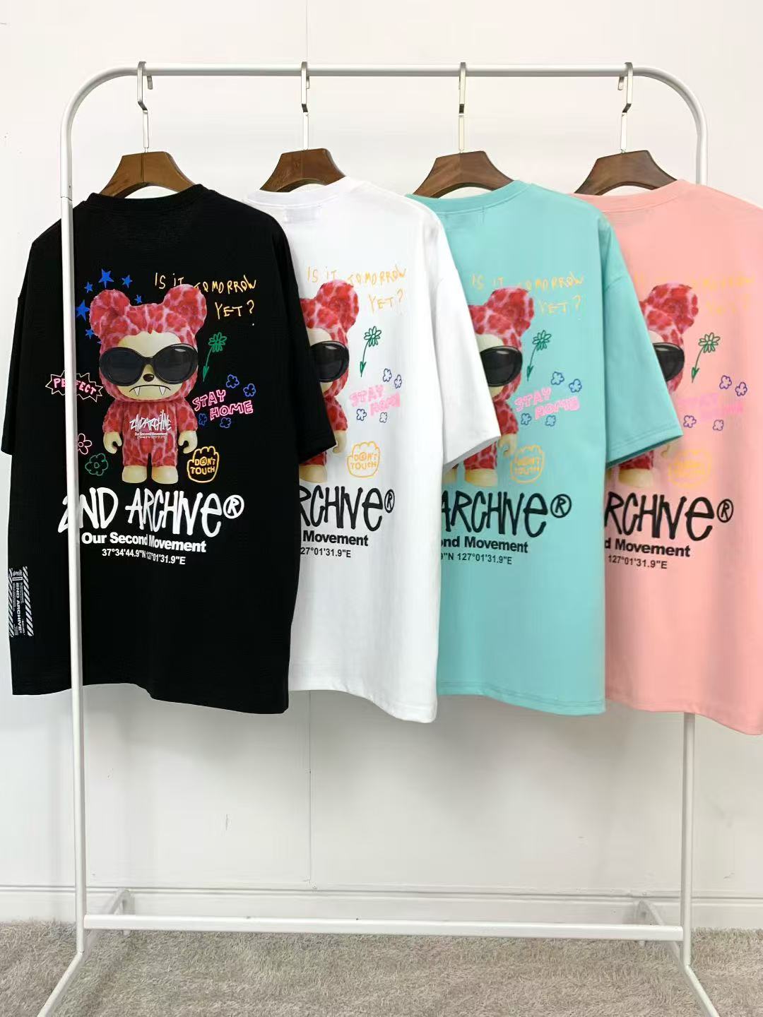 🇰🇷韓國直送🇰🇷 2ND ARCHIVE Pink Sun Glavibban Palti Tee - HLY &amp; CHOCCICO