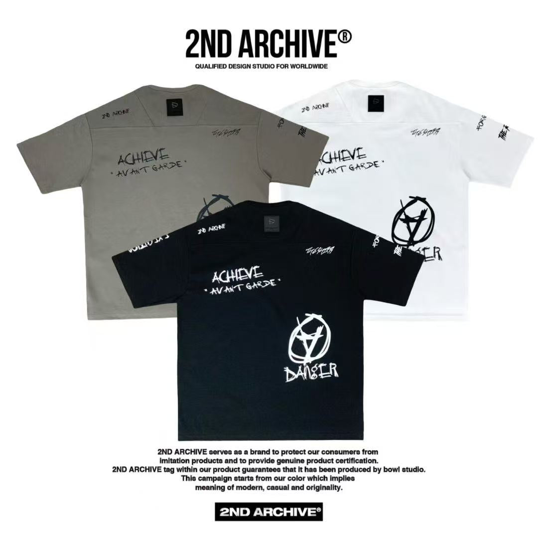 韓國直送🇰🇷 2ND ARCHIVE Achieve Print Tee - HLY &amp; CHOCCICO