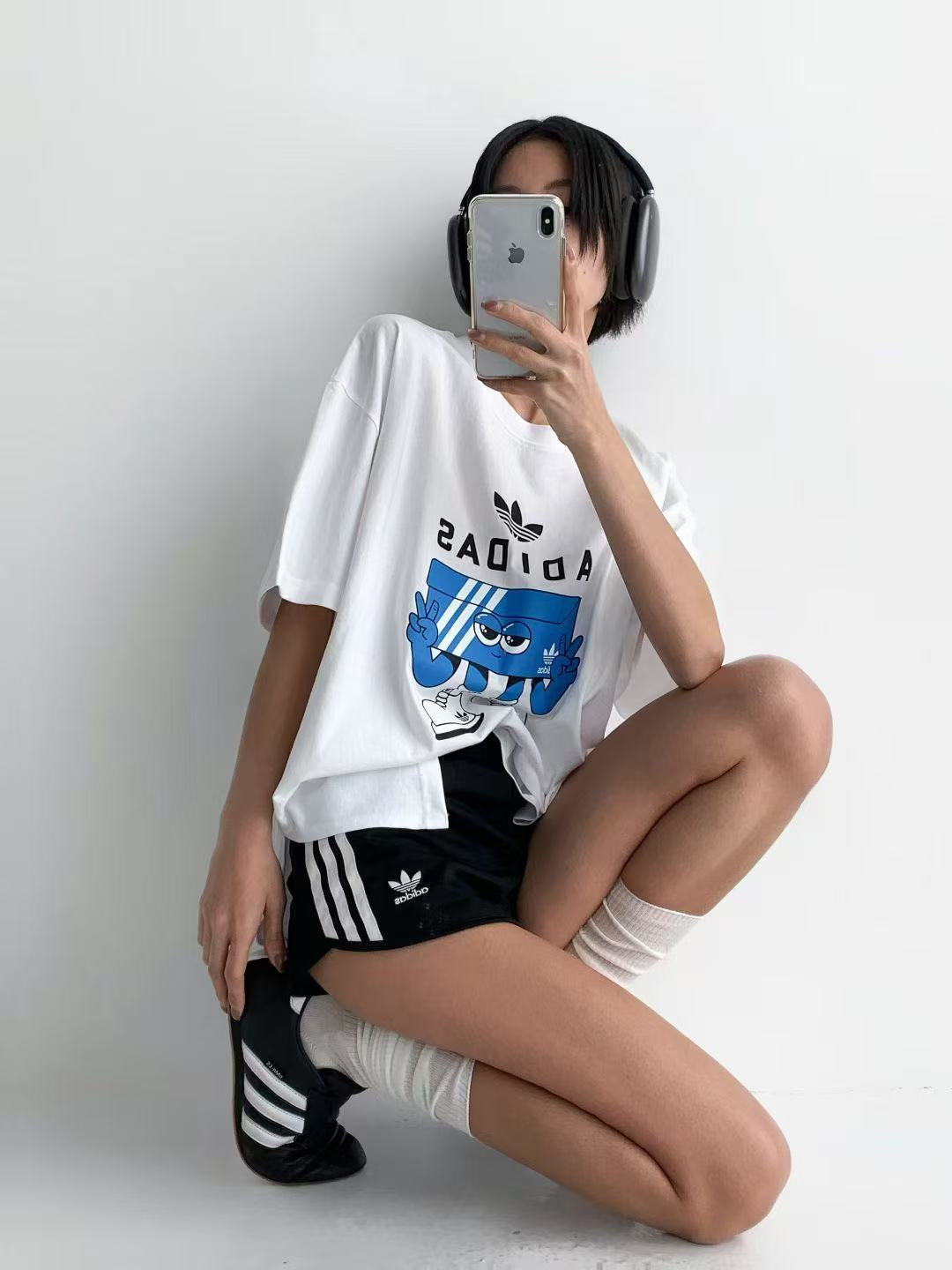 韓國直送Playful Graphic Tee