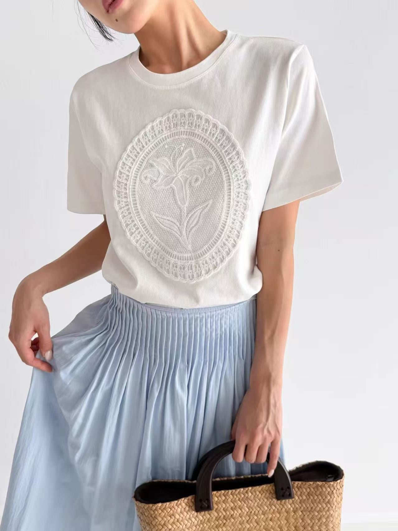 🇰🇷韓國直送🇰🇷 MARIE  "ENHANCE" Collar Embroidery Tee