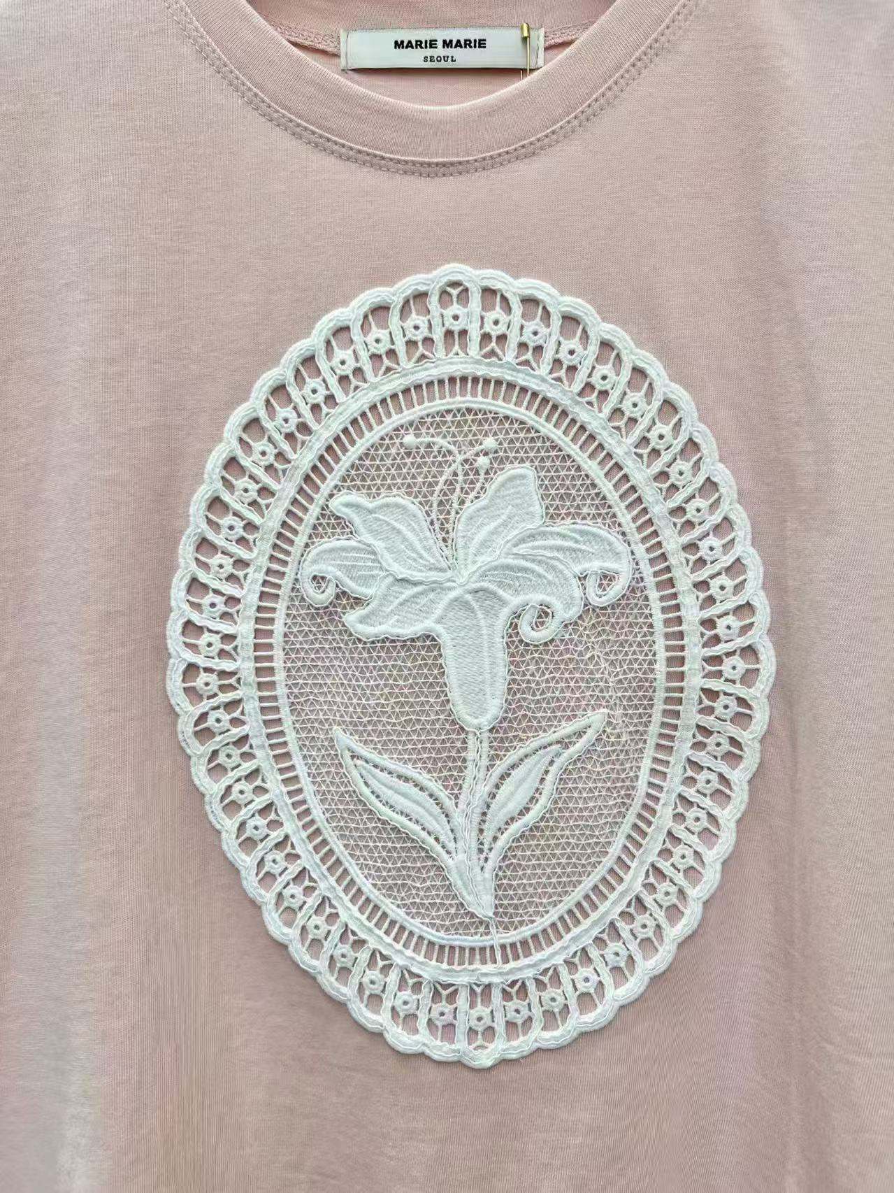 🇰🇷韓國直送🇰🇷 MARIE  "ENHANCE" Collar Embroidery Tee
