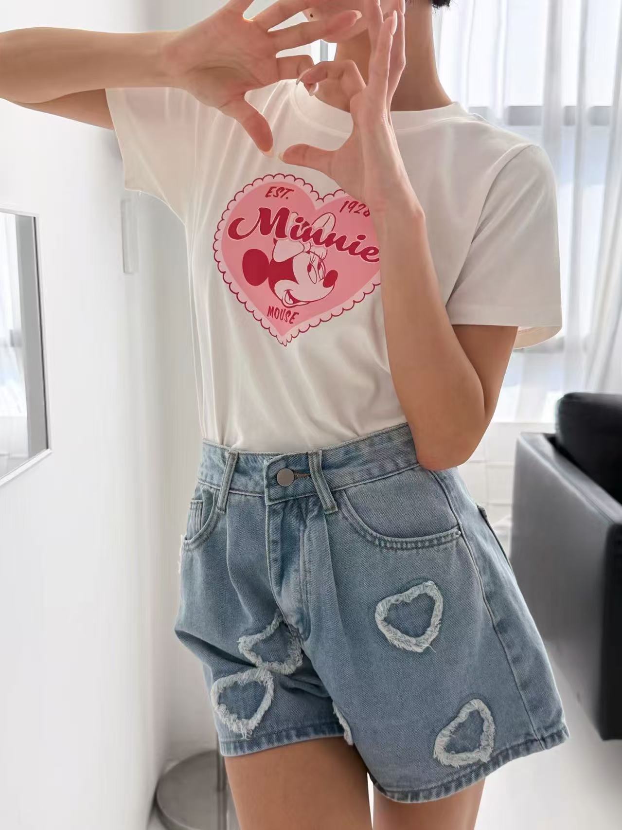 🇰🇷Direct from Korea🇰🇷 Sweetheart Minnie Retro Tee
