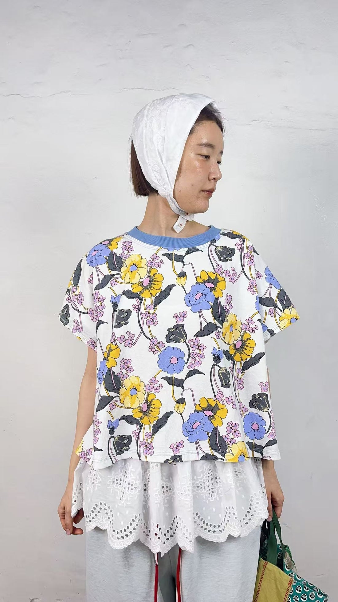 韓國直送Vintage Flora Oversized Tee