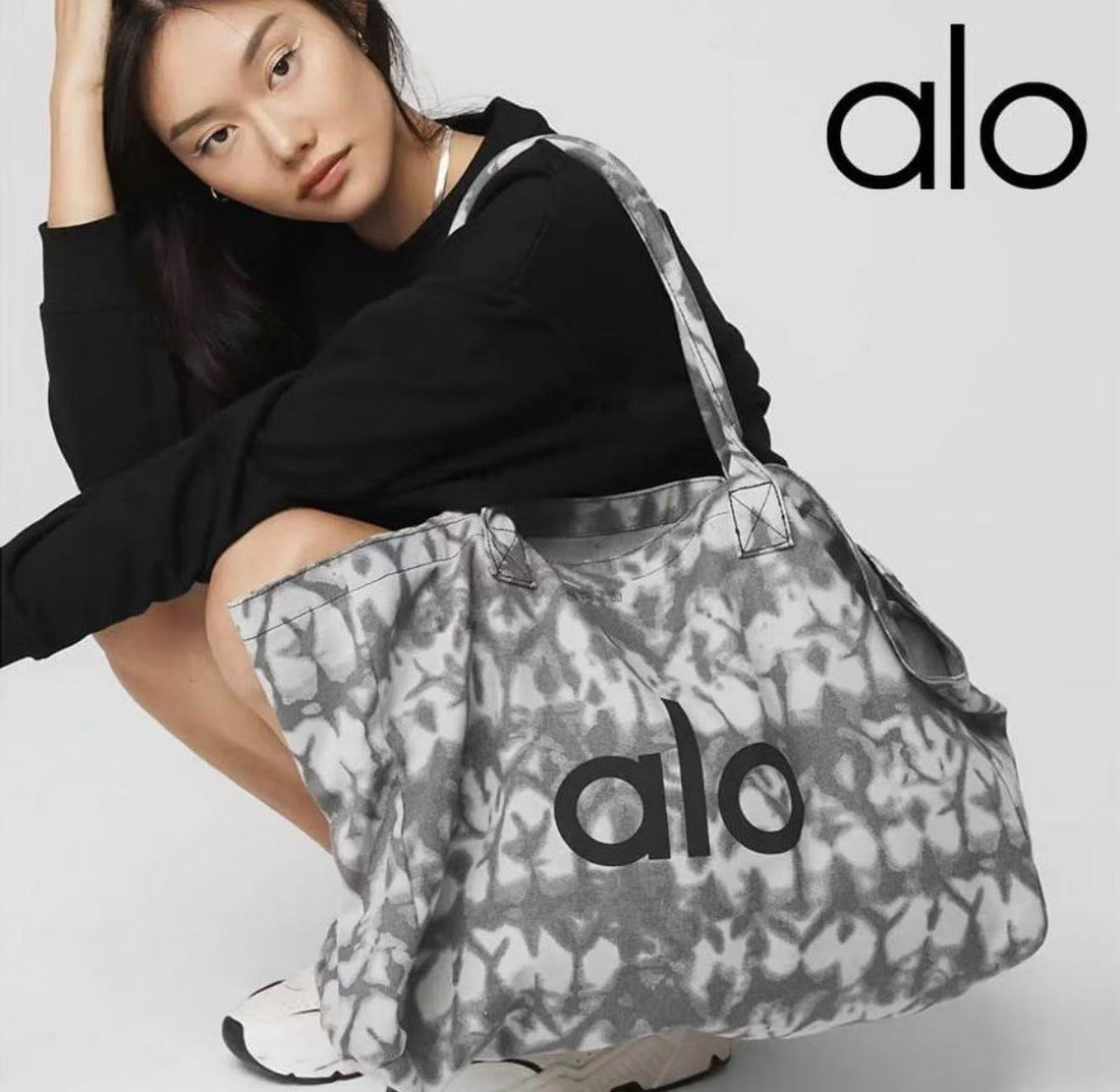 alo yoga Tote bag