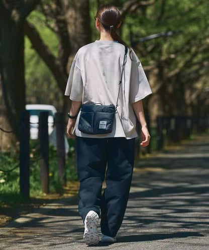 日本直送 KiU Multi-Pocket Soft Puffy Sacoche Bag  (限量版)