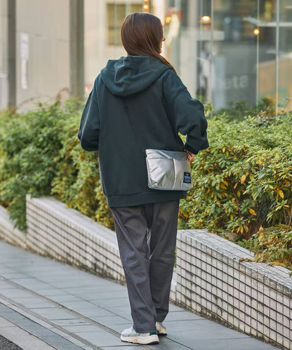 日本直送 KiU Multi-Pocket Soft Puffy Sacoche Bag  (限量版)