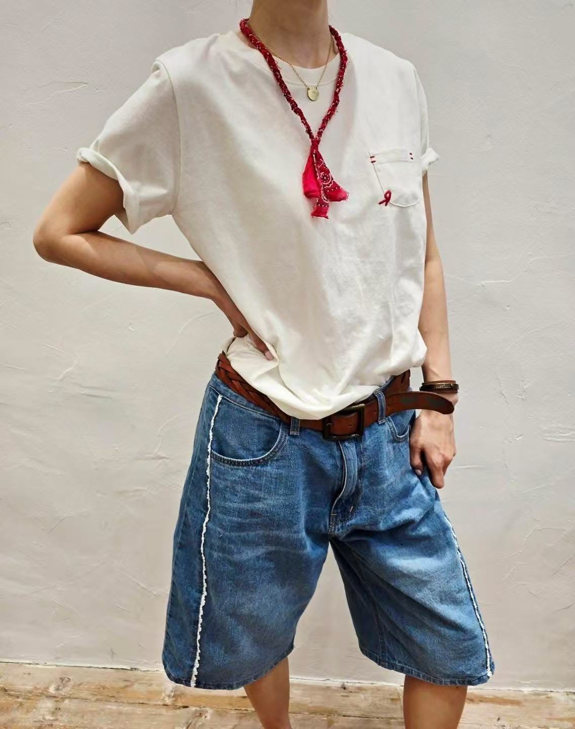 韓國直送Contrast Hand-Stitch Pocket Tee