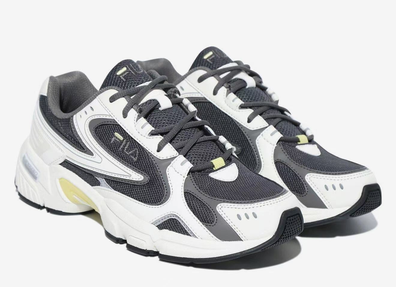 ⚡️快閃優惠⚡️韓國直送 FILA Recharge Runners Sneakers ❤️‍🔥截單日6月27日 ❤️‍🔥 3 周到港