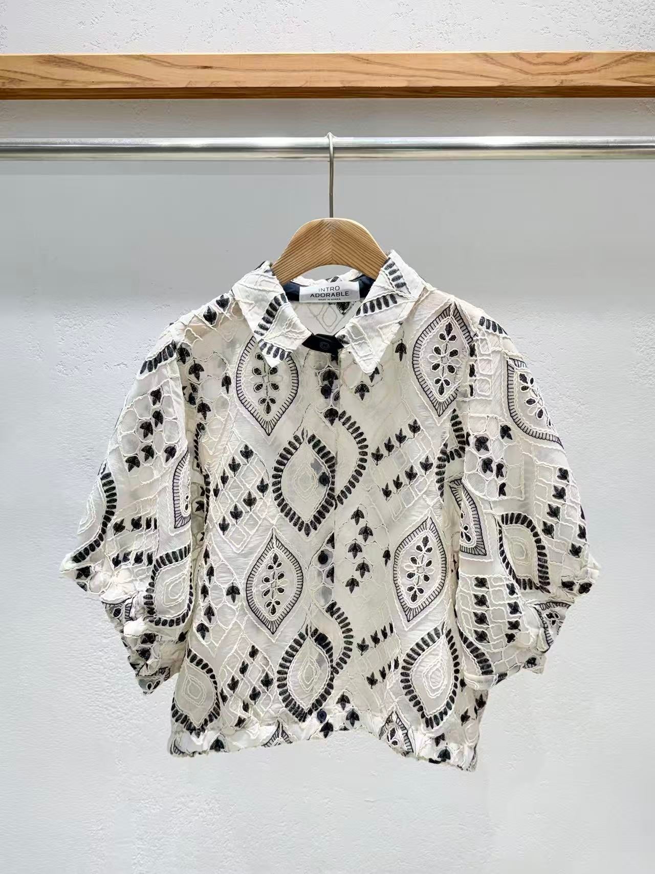 韓國直送Boho Lattice Embroidery Shirt
