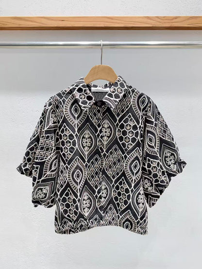 韓國直送Boho Lattice Embroidery Shirt