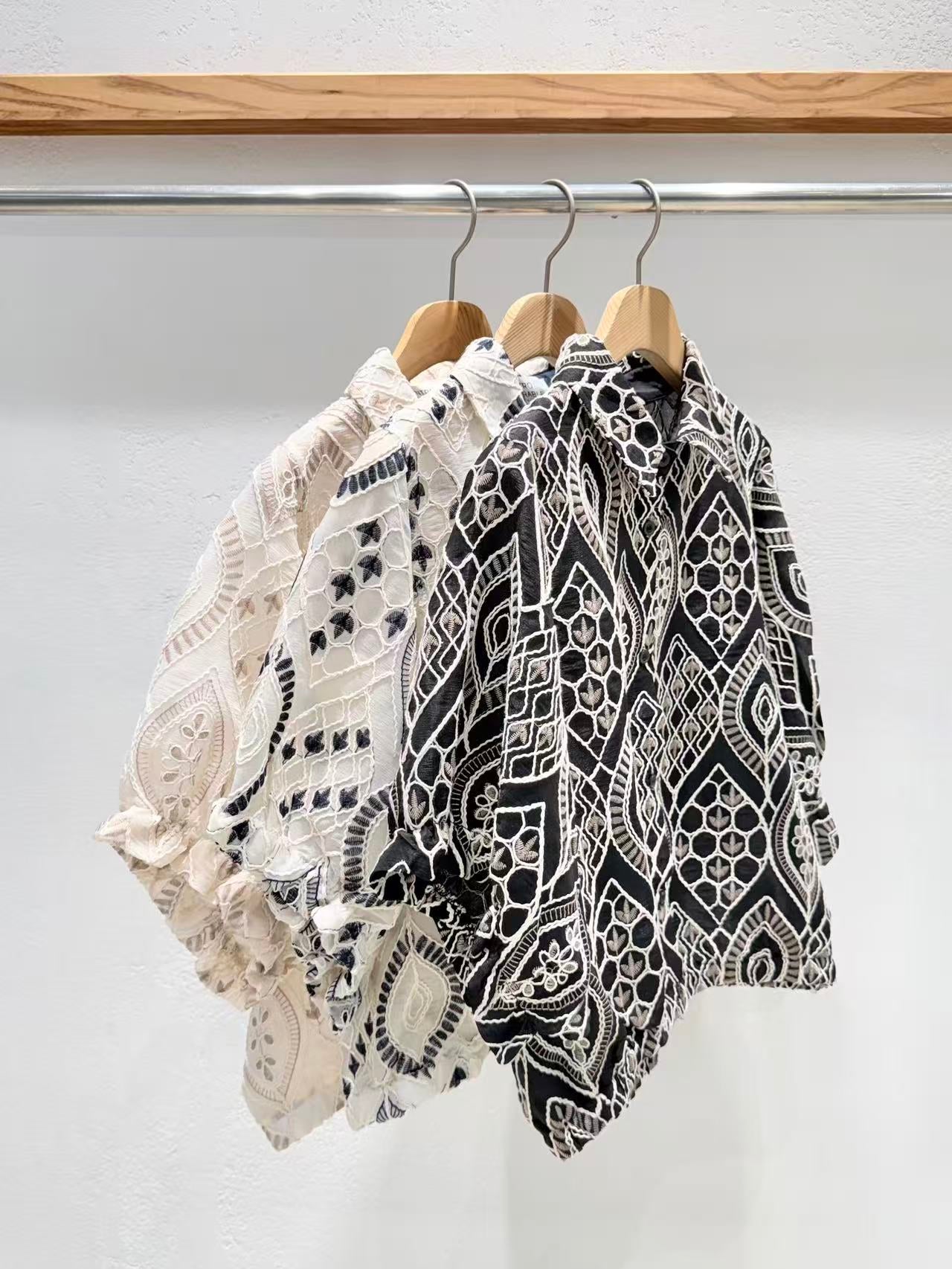 韓國直送Boho Lattice Embroidery Shirt